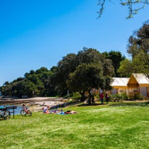 Camping Stoja